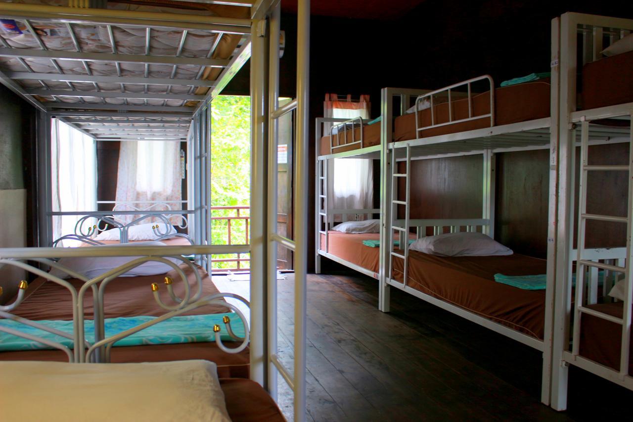 Love Station Hostel Bantaj Szoba fotó